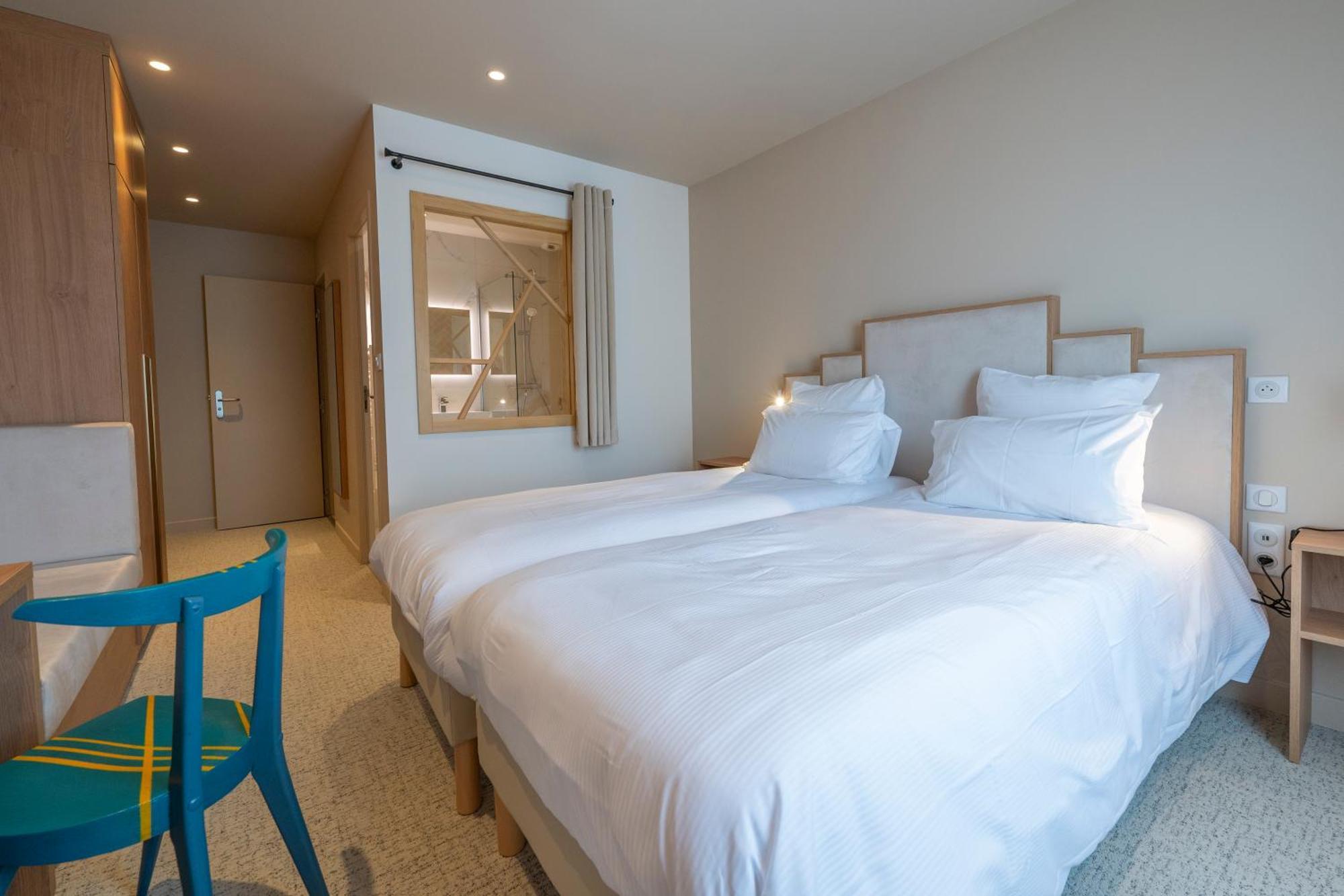 Hotel Les Pins Saint-Trojan-les-Bains Exteriör bild