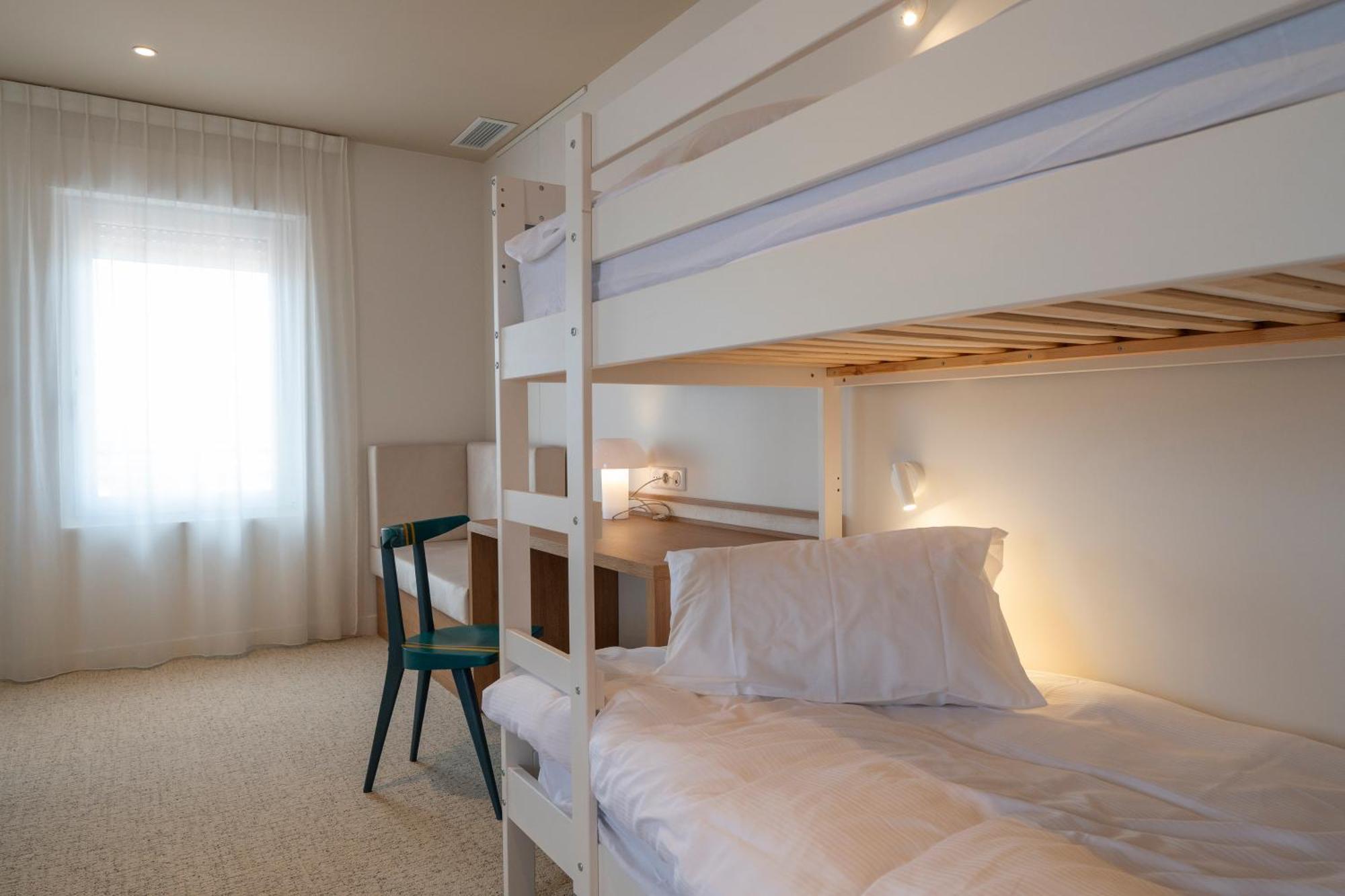 Hotel Les Pins Saint-Trojan-les-Bains Exteriör bild