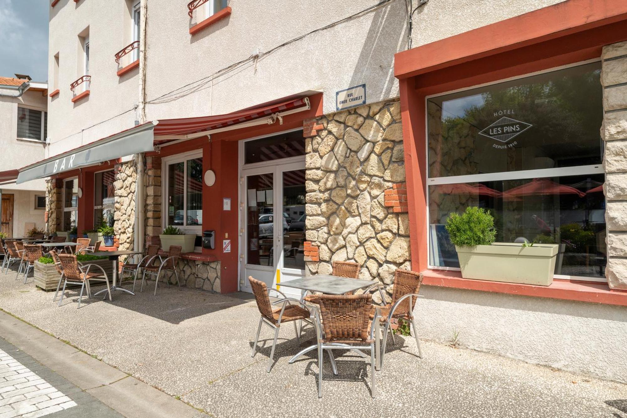 Hotel Les Pins Saint-Trojan-les-Bains Exteriör bild