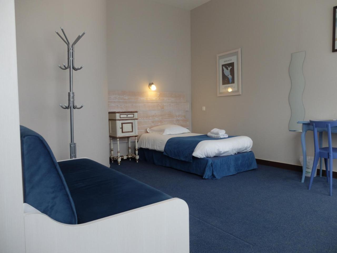 Hotel Les Pins Saint-Trojan-les-Bains Exteriör bild