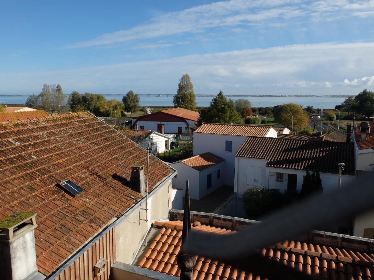 Hotel Les Pins Saint-Trojan-les-Bains Exteriör bild